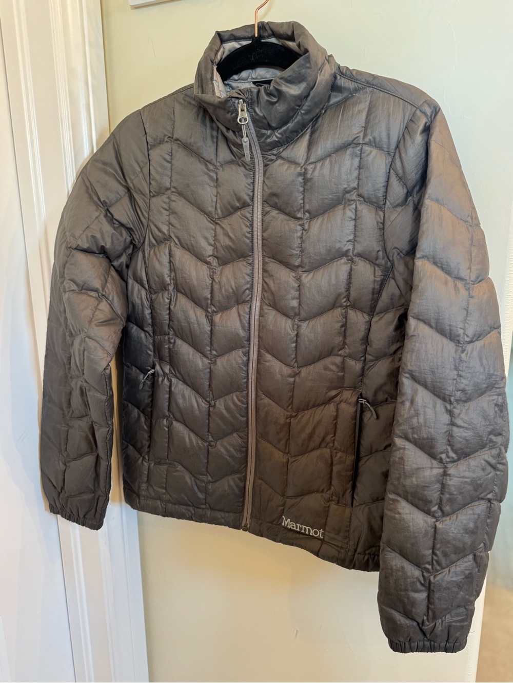 Marmot Women’s 800 Fill Down Puffer Jacket | Lightweight Packable Winter Coat